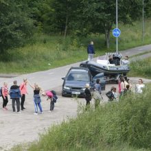 Prie upės aptiktas jaunas vyras neišgyveno 