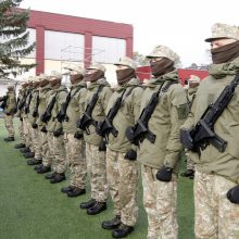 Klaipėdoje privalomosios pradinės karo tarnybos kariai prisiekė negailėti gyvybės