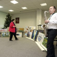 Klaipėdos jūrininkų ligoninės galeriją menininkai papuošė naujais darbais