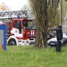 Klaipėdos centre driokstelėjo sprogimas: pro langą iššoko apdegęs žmogus