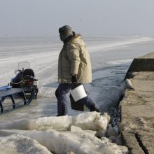 Žūklės malonumai – ant Kuršių marių ledo