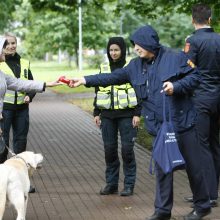 Prevencinė akcija Klaipėdoje: šunų savininkus skatino būti atsakingus