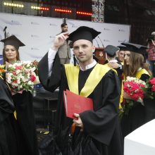 Klaipėdos universiteto absolventams įteikti diplomai