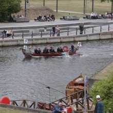 Dangės upėje – vikingų laivų drakonų lenktynės