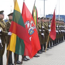 Uostamiestyje – įspūdinga kariškių šventė