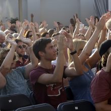 „Pažaislio liepų alėjos vakarai“: Karietų aikštę sudrebino „Antikvariniai Kašpirovskio dantys“