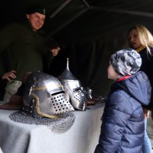 Kaune – kurtinantys pabūklų šūviai, riterių kovos ir kelionė per istoriją