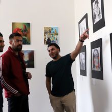 Paroda „Menas tarp sienų“ kalbės apie migrantų gyvenimo sąlygas  