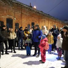 Kauno tvirtovės VI fortą užplūdo minia: renka pagalbą Ukrainai – abejingų nebuvo