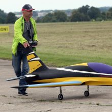 Šeštadienis Kaune – su dvigubu trenksmu: gatvėse riaumojo motociklai, padangę raižė aviacijos asai