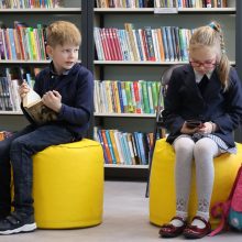 Trauka: modernios bibliotekos traukia įvairaus amžiaus vaikus.