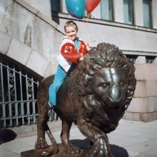 Nemari tradicija – įsiamžinti prie Karo muziejaus liūtų <span style=color:red;>(daugiau nei 250 nuotraukų)</span>