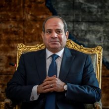Prezidentas: Egiptas neuždarė Gazos Ruožo sienos perėjimo punkto
