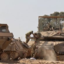Policija: Rytų Jeruzalėje nukautas izraeliečių karę subadęs užpuolikas