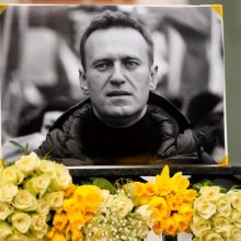 Bendražygiai: A. Navalno artimiesiems jau trečią dieną neleidžiama pamatyti jo palaikų