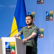 V. Zelenskis: dauguma ukrainiečių mano, kad rengti rinkimus karo metu būtų pavojinga ir beprasmiška