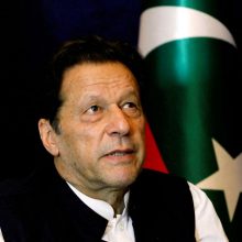 Buvęs Pakistano premjeras I. Khanas nuteistas kalėti dešimt metų