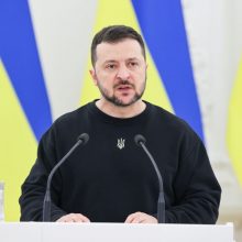 V. Zelenskis padėkojo JAV Senatui už pritarimą pagalbai Ukrainai