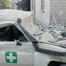 Rusų kariams apšaudžius Pietų Ukrainą sužeisti septyni žmonės