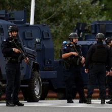 Serbija sako sulaikiusi Kosovo policininką nužudžiusios užpuolikų grupės įtariamą lyderį