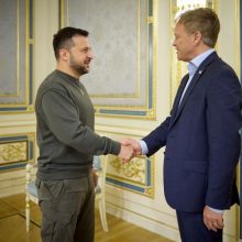 Kyjive vieši JK ir Prancūzijos gynybos ministrai