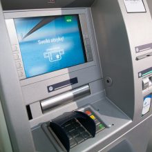 Šilutę ir Tauragę vėl krečia padirbtų eurų skandalas bankomatuose