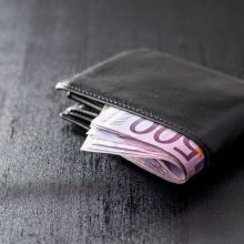 Vilniuje iš vyro pavogta rankinė su pinigais: nuostolis – per 17 tūkst. eurų