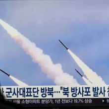 Japonija: Šiaurės Korėja planuoja paleisti raketą su antruoju kariniu žvalgybos palydovu