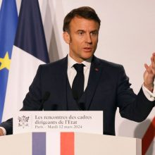 Prancūzijos parlamentas balsavimu pareikš nuomonę dėl E. Macrono strategijos Ukrainos atžvilgiu