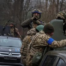 JAV pareigūnas: dėmesys Bachmutui trukdo Ukrainai atlikti svarbesnę užduotį 