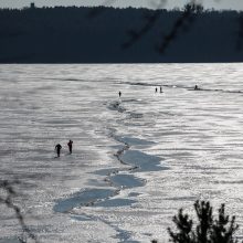 Vilniaus rajone išgelbėtas įlūžęs žvejas