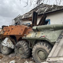 Ukraina: rusai apšaudė daugiau kaip 30 kaimų ir miestų Charkivo srityje