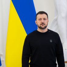 V. Zelenskis: šį mėnesį Ukrainos gynybos pramonė pagamins dešimt savaeigių pabūklų „Bohdan“