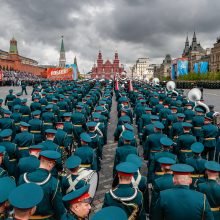 Ukrainai laukiant vakarietiškų ginklų Rusija intensyvina puolimą