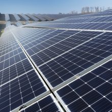 „Litgrid“: elektros vartojimui pernai smukus, iš saulės jos pagaminta rekordiškai daug