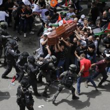 „Al Jazeera“ kreipėsi į TBT dėl savo žurnalistės Sh. Abu Akleh žūties