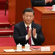 Žiniasklaida: Xi Jinpingas planuoja kelionę į Maskvą ir pokalbį su V. Zelenskiu