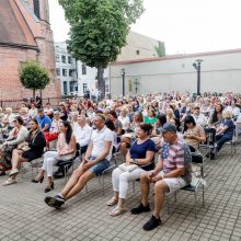 Festivalyje „Gertrūdos vasara“ būrį gerbėjų pritraukė scenos legenda O. Vyšniauskas