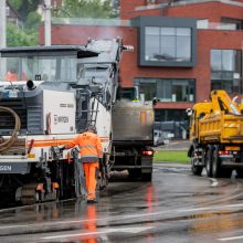 Pilies žiedas uždarytas: apylankose vairuotojai stringa spūstyse