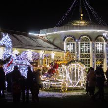 Atskleisti šiųmetės Raudondvario eglutės kodai