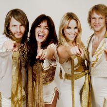 Gruodį Lietuvos arenose skambės geriausios „ABBA“ dainos