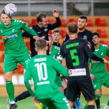 Futbolas: svetimose aikštėse – skirtingi rezultatai