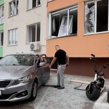 Gubernatorius: Rusija antrą naktį iš eilės atakavo Odesą 