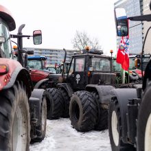 „Linava“: Lenkijos ūkininkams blokuojant pasienio kelią Lietuva patirs nuostolių