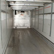 Muitininkų laimikis – rusų desantininkų simbolika pažymėtas vilkikas su kontrabandinėmis prekėmis