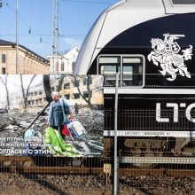 Vilniaus geležinkelio stoties perone – paroda rusų dėmesiui į karą atkreipti