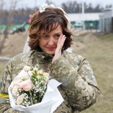 Ukrainiečių pora susituokė, vos prasidėjus karui: kas žino, kas bus rytoj?