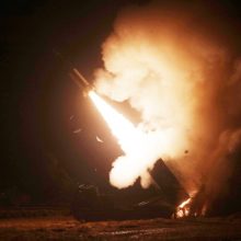 Pietų Korėja ir JAV atsakė į Šiaurės Korėjos bandymus: paleido savo raketų