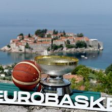 „EuroBasket“ čempionų trofėjų bus galima gyvai pamatyti Alytuje