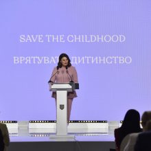 D. Nausėdienė tarptautinei bendruomenei pristatė Lietuvos pagalbą ukrainiečių vaikams